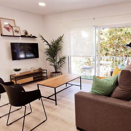 Precioso Apartamento En El Centro De 托雷莫利诺斯 外观 照片