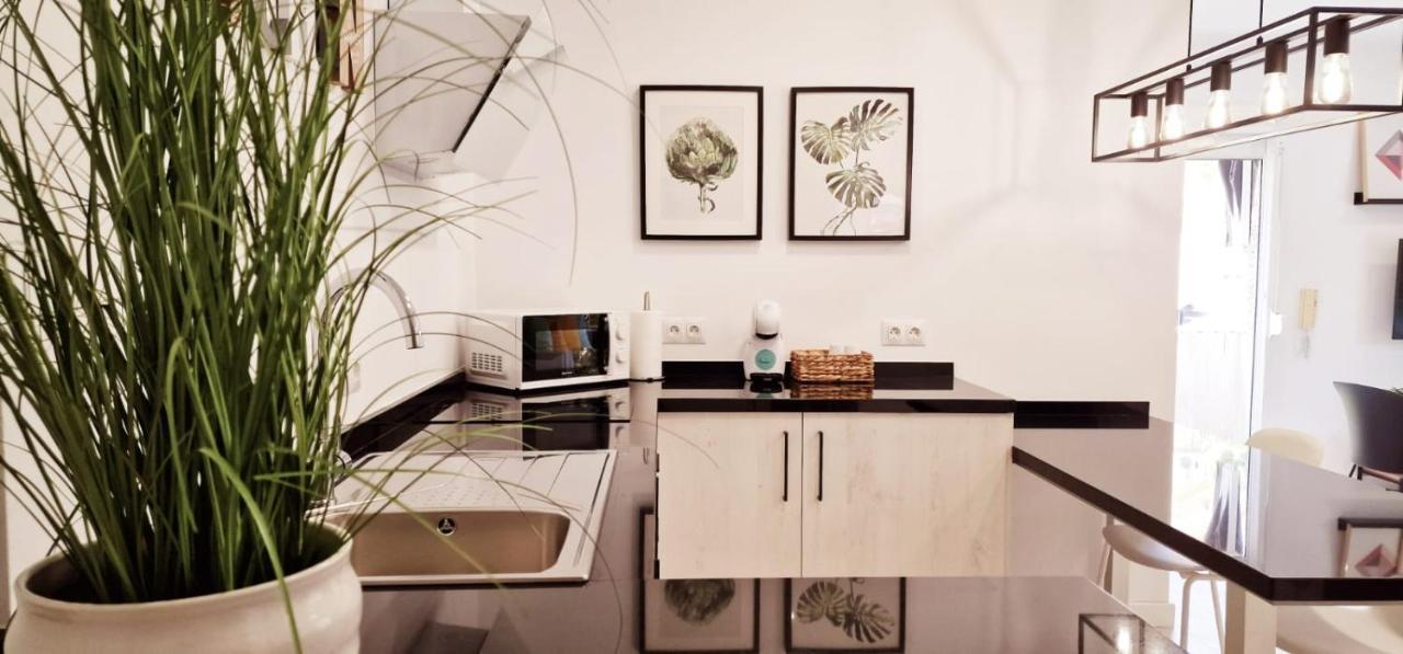 Precioso Apartamento En El Centro De 托雷莫利诺斯 外观 照片